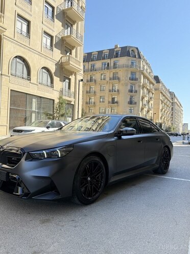 BMW M5 2025, 1,950 km - 4.4 l - Bakı