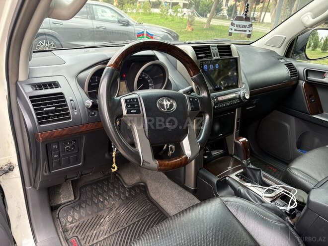 Toyota Land Cruiser Prado 2010, 160,000 km - 2.7 l - Bakı