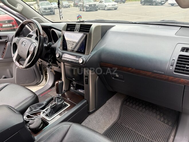 Toyota Land Cruiser Prado 2010, 160,000 km - 2.7 l - Bakı