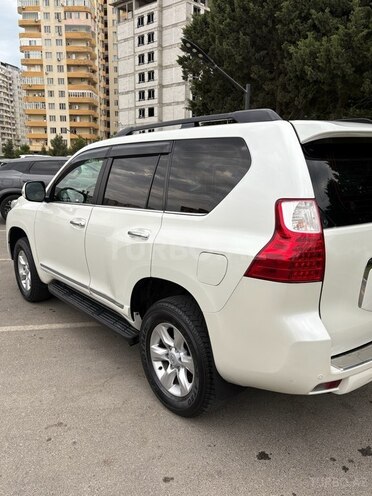 Toyota Land Cruiser Prado 2010, 160,000 km - 2.7 l - Bakı