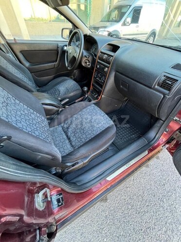 Opel Astra 1999, 200,000 km - 1.6 l - Salyan