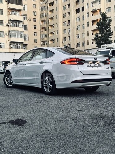 Ford Fusion (North America) 2018, 101,200 km - 2.0 l - Bakı