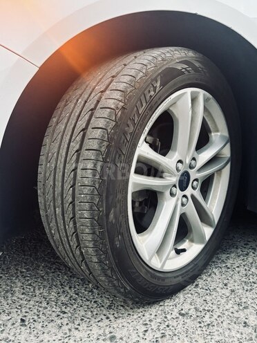 Ford Fusion (North America) 2018, 101,200 km - 2.0 l - Bakı