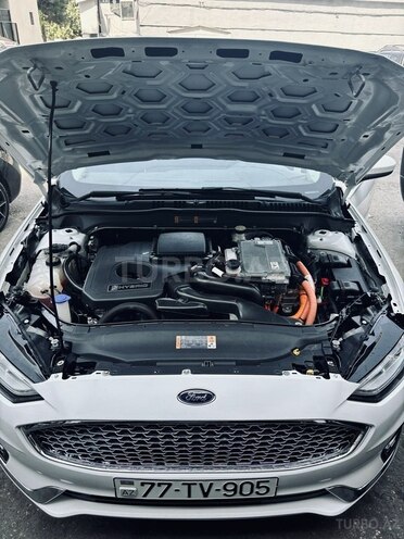 Ford Fusion (North America) 2018, 101,200 km - 2.0 l - Bakı