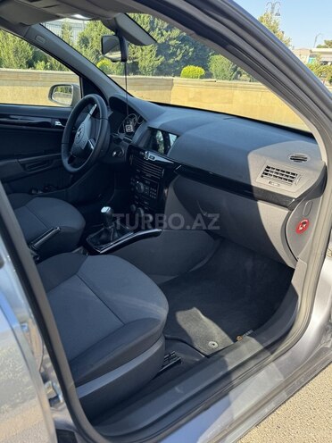 Opel Astra 2007, 290,000 km - 1.4 l - Bakı