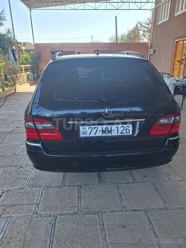 Mercedes E 220 2008, 272,000 km - 2.2 l - Salyan