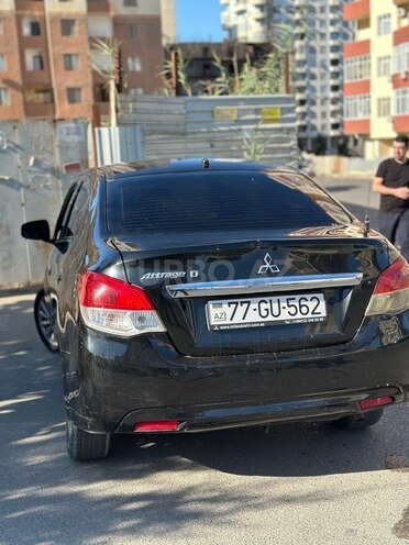 Mitsubishi Attrage 2014, 205,000 km - 1.2 l - Bakı