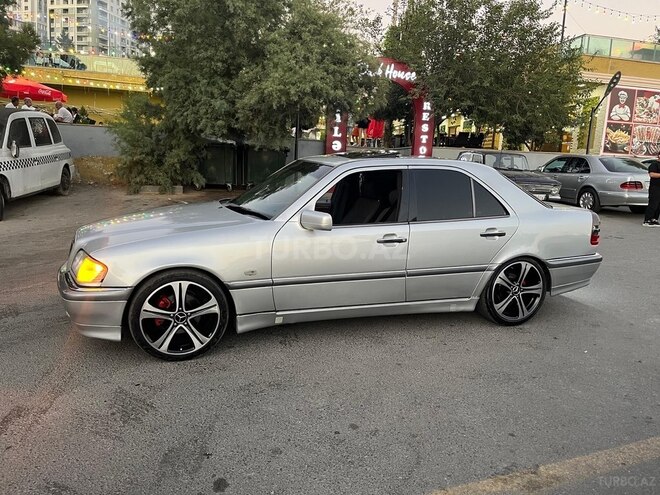 Mercedes C 180 1999, 560,000 km - 1.8 l - Bakı