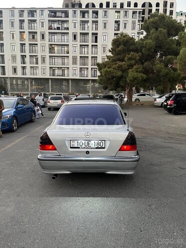 Mercedes C 180 1999, 560,000 km - 1.8 l - Bakı