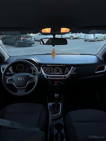 Hyundai Accent 2022, 61,155 km - 1.6 l - Bakı