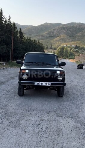 LADA (VAZ) Niva 2018, 94,000 km - 1.7 l - Ağsu