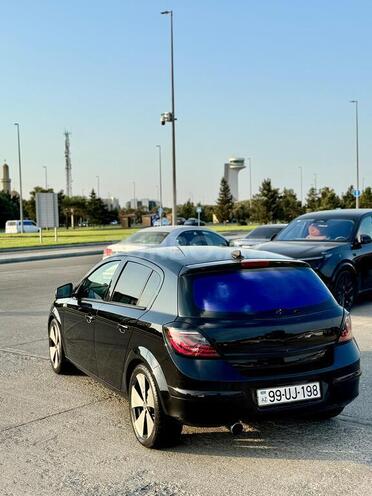 Opel Astra 2005, 311,000 km - 1.4 l - Bakı