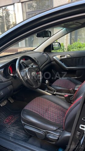 Kia Cerato 2010, 230,500 km - 2.0 l - Bakı