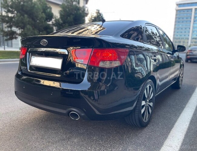 Kia Cerato 2010, 230,500 km - 2.0 l - Bakı