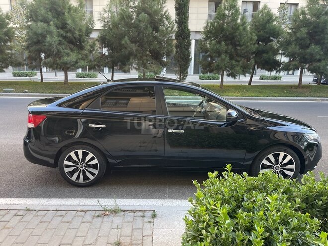 Kia Cerato 2010, 230,500 km - 2.0 l - Bakı