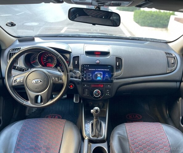 Kia Cerato 2010, 230,500 km - 2.0 l - Bakı