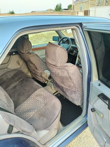 Mercedes E 220 1994, 396,542 km - 2.2 l - Şirvan