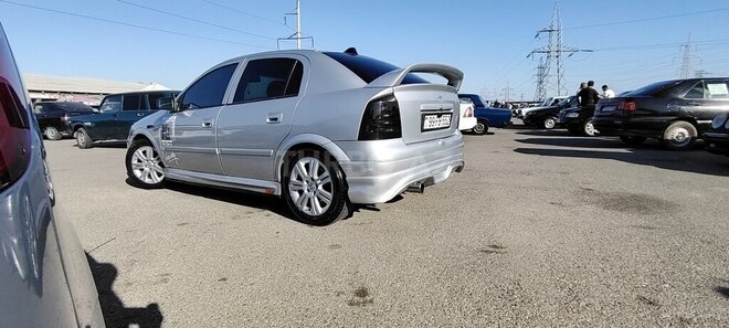 Opel Astra 1998, 300,000 km - 1.8 l - Bakı