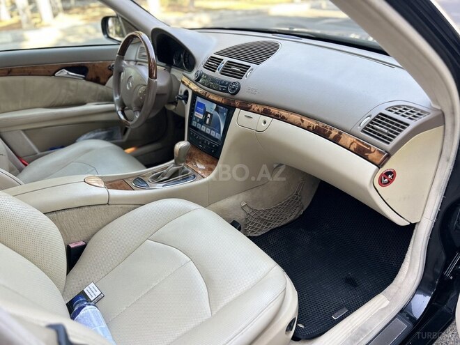 Mercedes E 320 2003, 444,000 km - 3.2 l - Sumqayıt