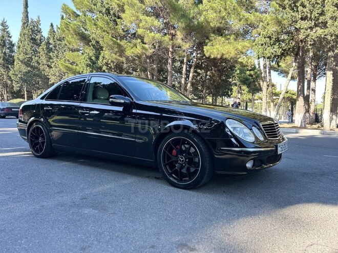 Mercedes E 320 2003, 444,000 km - 3.2 l - Sumqayıt