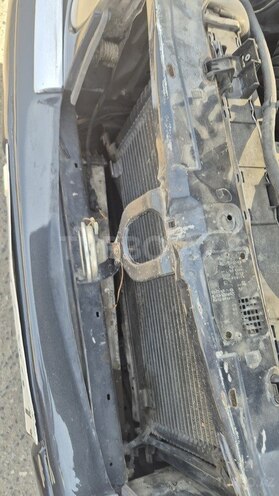 Mercedes E 220 1999, 595,165 km - 2.2 l - Sabirabad