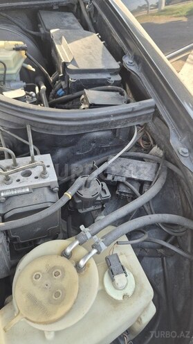 Mercedes E 220 1999, 595,165 km - 2.2 l - Sabirabad