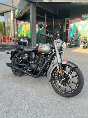 Royal Enfield Classic 350-1