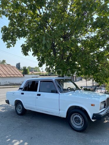 LADA (VAZ) 2107 2009, 150,000 km - 1.6 л - Qax