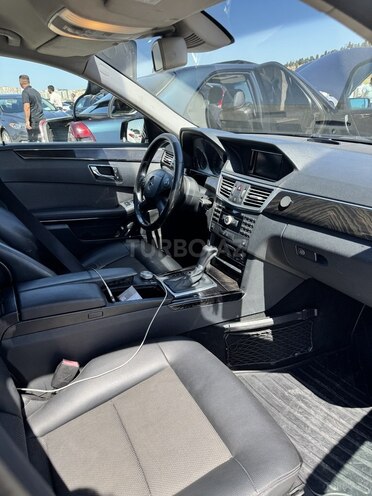 Mercedes E 250 2009, 227,310 km - 2.1 l - Bakı