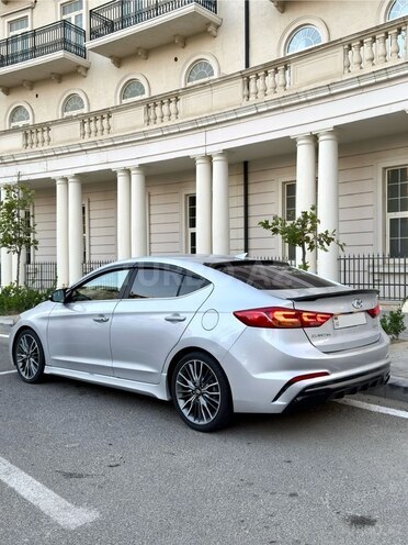 Hyundai Elantra 2017, 79,000 km - 1.6 л - Bakı