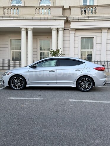 Hyundai Elantra 2017, 79,000 km - 1.6 л - Bakı