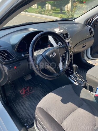 Hyundai Accent 2011, 219,000 km - 1.4 l - Gəncə