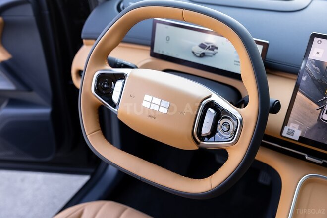 Geely Galaxy Starship 7-16