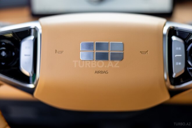 Geely Galaxy Starship 7-44