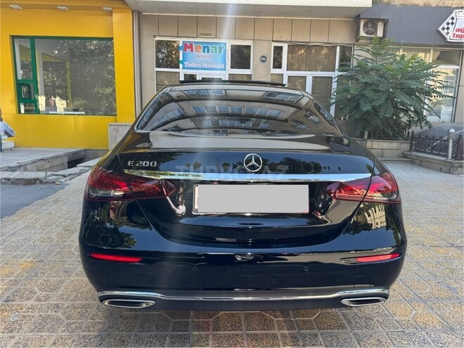 Mercedes E 200 2022, 110,000 km - 2.0 л - Bakı