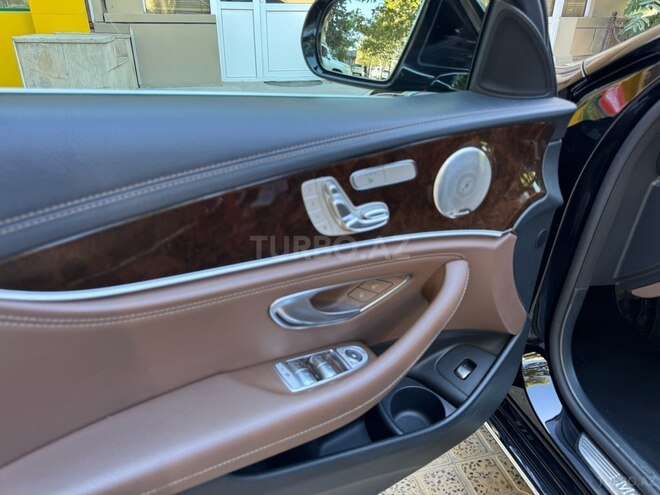Mercedes E 200 2022, 110,000 km - 2.0 л - Bakı