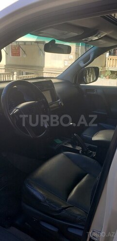 Toyota Land Cruiser Prado 2010, 202,000 km - 2.7 л - Bakı