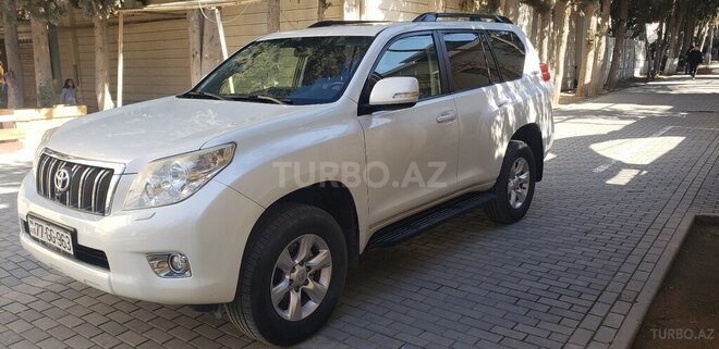 Toyota Land Cruiser Prado 2010, 202,000 km - 2.7 л - Bakı