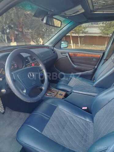 Mercedes C 180 2000, 260,000 km - 1.8 l - Sumqayıt