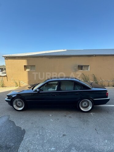 BMW 740 1997, 402,743 km - 4.4 l - Bakı
