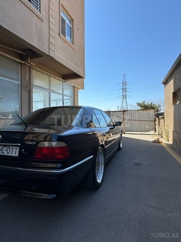 BMW 740 1997, 402,743 km - 4.4 l - Bakı