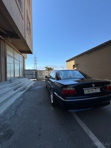 BMW 740 1997, 402,743 km - 4.4 l - Bakı