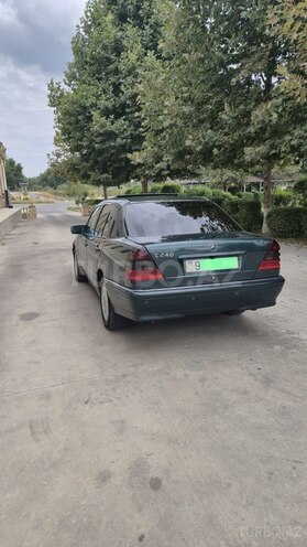 Mercedes C 240 1998, 412,735 km - 2.4 l - Sabirabad