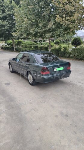 Mercedes C 240 1998, 412,735 km - 2.4 l - Sabirabad