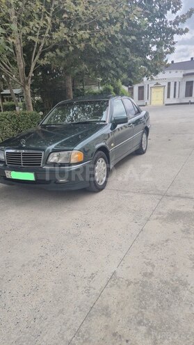 Mercedes C 240 1998, 412,735 km - 2.4 l - Sabirabad