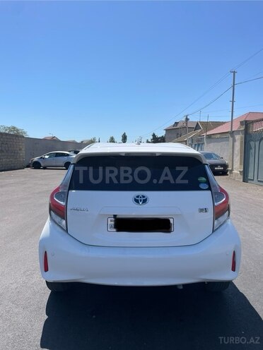Toyota Aqua 2018, 68,000 km - 1.5 l - Bakı