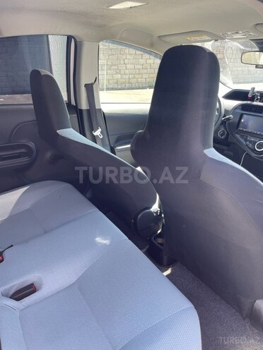 Toyota Aqua 2018, 68,000 km - 1.5 l - Bakı