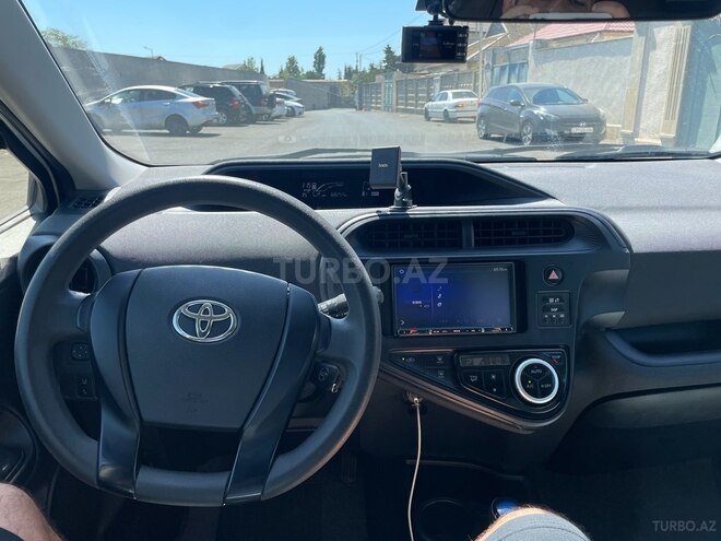 Toyota Aqua 2018, 68,000 km - 1.5 l - Bakı