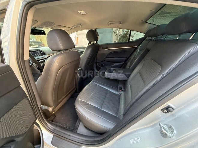 Hyundai Elantra 2018, 155,000 km - 2.0 l - Bakı