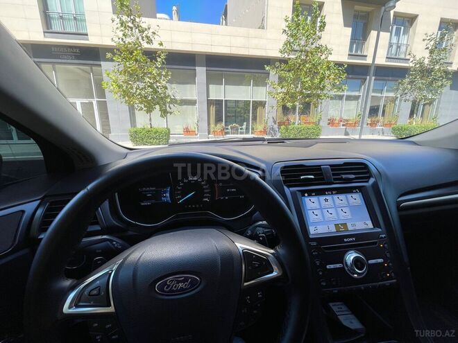 Ford Fusion (North America) 2018, 188,000 km - 2.0 л - Bakı